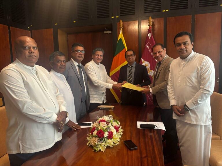 අධිකරණයේ ස්වාධීනත්වය වෙනුවෙන් විපක්ෂය පෙනී සිටි …
