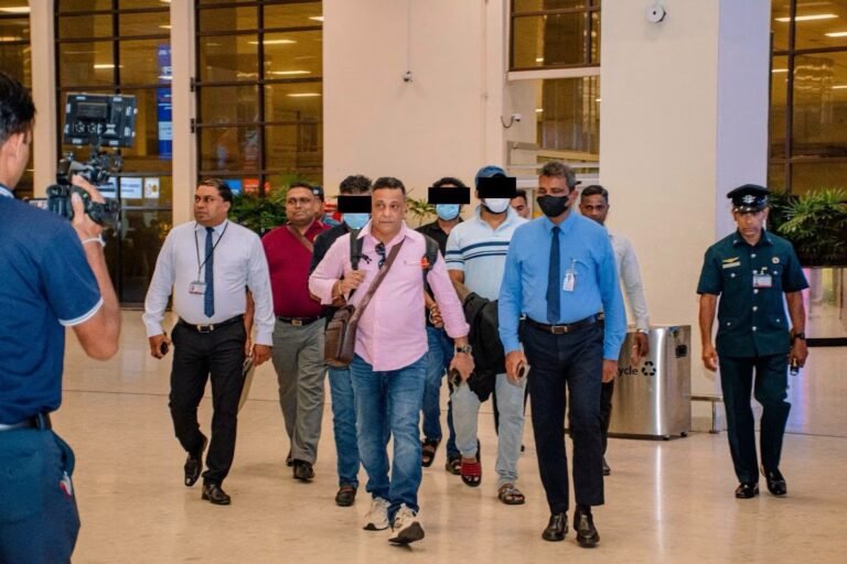 මැලේසියාවේ සිට ASP ඕලුගල කුදලන් කංජිපානිගේ සගයෝ…